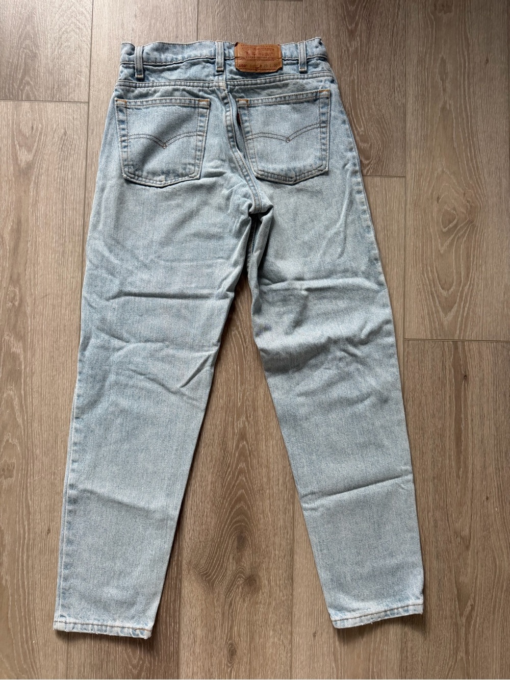 90s Vintage Levi’s 550 Light Wash Straight Leg Jeans